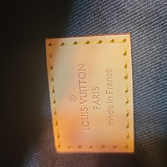 LV Original Bumbag - Picture 9 of 12